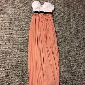 Maxi dress